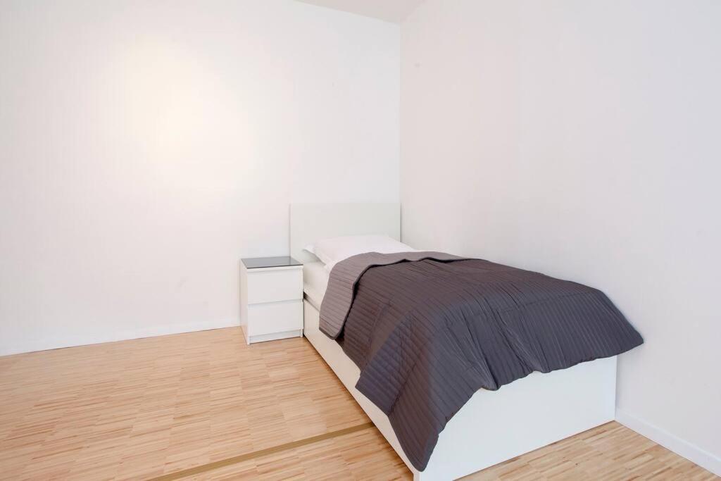 Exclusive 2-Room Souterrain Apartment Núremberg Exterior foto